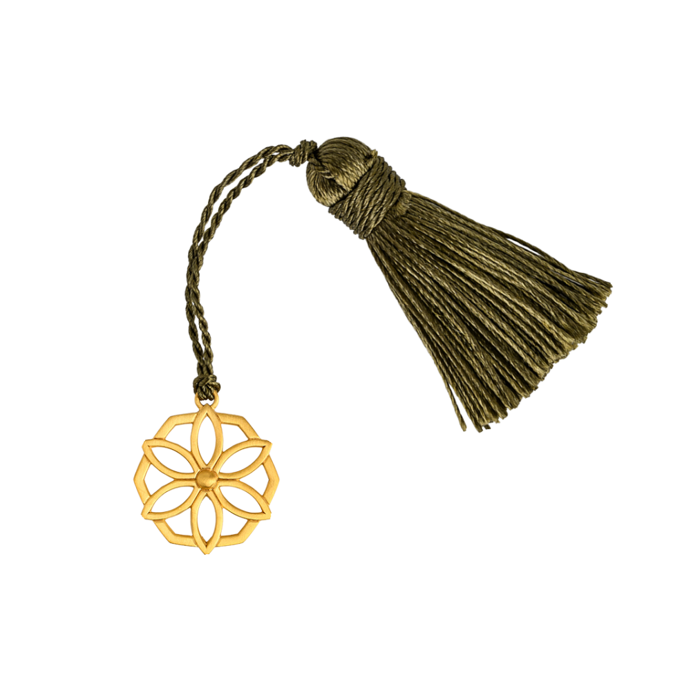 ΖΟΕ charm